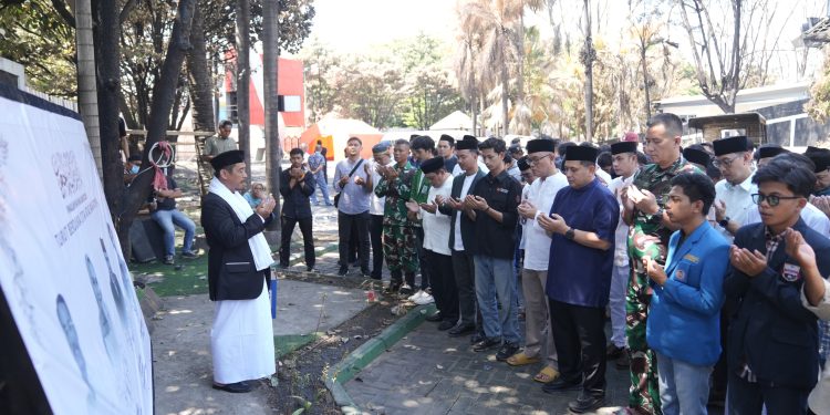 Sholat Ghaib di DPRD Makassar, Doa Wali Kota Mengiringi Empat Korban Kebakaran