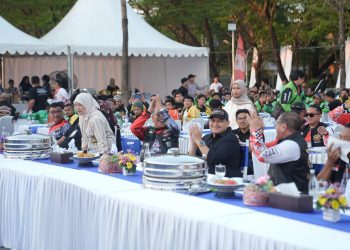 Munafri-Aliyah Jamu Makan Malam Peserta Bikers Movement 2025 di Anjungan Pantai Losari