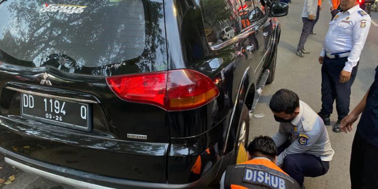 Turunkan 25 Personil, Dishub Makassar Tindak Tegas Pengendaraan Yang Melanggar