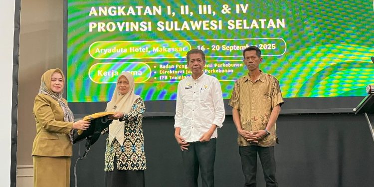 Menuju Indonesia Emas 2045,  Pelatihan Budidaya Sawit Hadir di Makassar