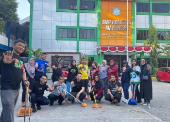Bukti Nyata, World Cleanup Day, SMPN 6 Makassar Kompak Bersih-Bersih