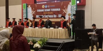 Dua Wisudawan Terbaik STIE Pelita Buana Dapat Beasiswa S2