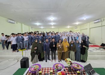 Menjadi Gen-Z, SMAIT Darul Fikri Makassar sukses menggelar Kegiatan Dialog Karir