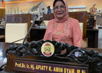 Penguatan Parlemen Kota: Prof. Dr. Apiaty K. Amin Syam Gantikan Kursi Fraksi Golkar Lewat Mekanisme PAW