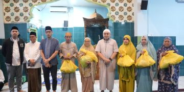 Lebih Dekat dengan Warga, Munafri Sholat Subuh, Ngopi Pagi dan Kerja Bakti Keliling Kelurahan tiap Jumat