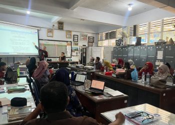 Gelar Workshop, SMPN 4 Makassar Tanamkan Budaya Budaya “Sombere”