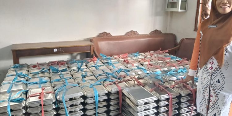 Program MBG di SDN Lariang Bangi 1 Penuh Cerita Mengesankan