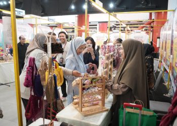Melinda Aksa Hadiri Festival Kriya 2025 Apresiasi dan Dorong Perajin Lokal Naik Kelas