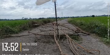Sudah Berganti Pemimpin, Jalan di Gowa Tak Kunjung Baik Hingga Penutupan Warga Setempat