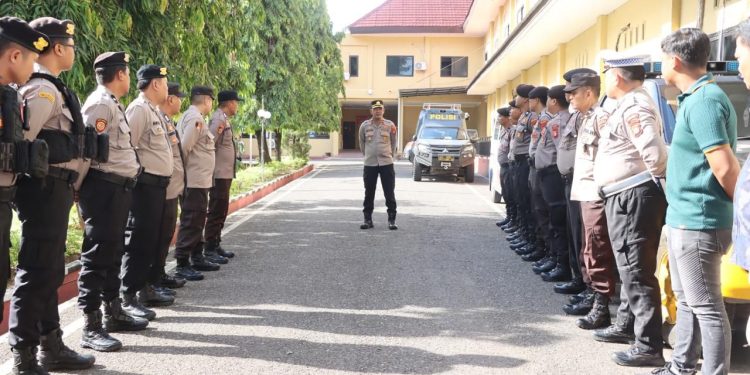 Dihadapan Pesonel, Wakapolres Maros Tekankan Disiplin Tanggung Jawab dan Pelayanan Prima