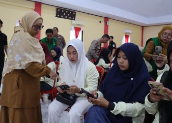 Gandeng Dinkes, Polres Bulukumba Latih Relawan Jelang Pengoperasian Dapur MBG Polri di Bulukumba