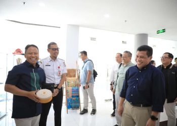 Sekda Zulkifly Sambut Jajaran Pemkot Depok, Ungkap Capaian Makassar hingga Pengelolaan Dekranasda