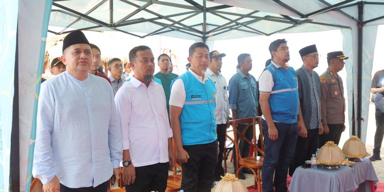 Warga Pulau Samalona Resmi Nikmati Listrik 24 Jam