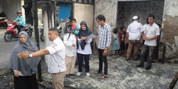 Perumda Pasar Makassar Turun Tangan Bantu Pedagang Pasar Kerung-Kerung yang Terkena Musibah Kebakaran