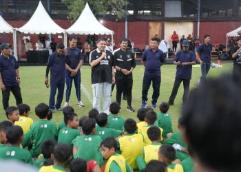 Dari Lapangan Bosowa, Appi Titip Harapan untuk Generasi Emas Sepak Bola Makassar
