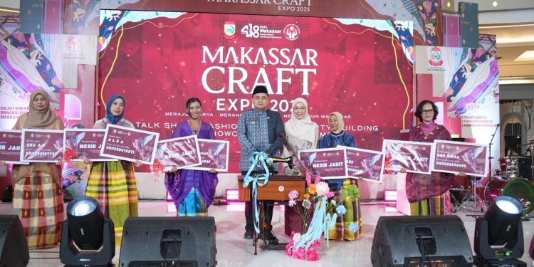 Ketua Dekranasda Kota Makassar Resmi Buka Makassar Craft Expo 2025: Momentum Kebangkitan Industri Kreatif Lokal