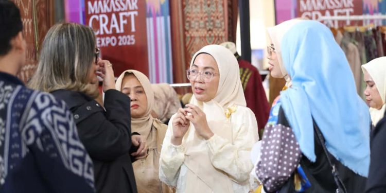 Antusiasme Warga Tinggi, Makassar Craft Expo 2025 Jadi Ajang Promosi Kerajinan dan Wastra Khas Makassar