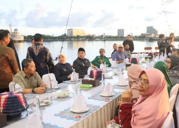 Makassar Siap Go Internasional, Wamen Luar Negeri Puji Potensi Wisata Bahari dan Dorong Promosi Yang Lebih Gencar