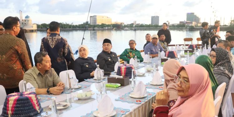 Makassar Siap Go Internasional, Wamen Luar Negeri Puji Potensi Wisata Bahari dan Dorong Promosi Yang Lebih Gencar