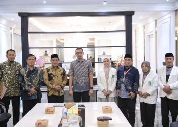 Sekda Zulkifly Sampaikan Dukungan Pemkot Makassar Untuk Makassar Bersholawat