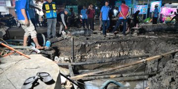 Plt Dirut PDAM Makassar Tinjau Langsung Koneksi Pipa Pongtiku Tengah Malam, Pastikan Proyek Pemerataan Air Bersih Berjalan Lancar