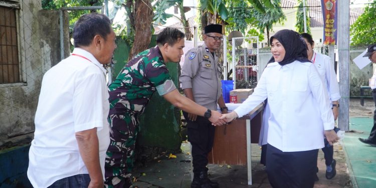 Berikan Hak Suara, Aliyah Mustika Ilham Tegaskan Pentingnya Partisipasi Warga di Pemilihan RT