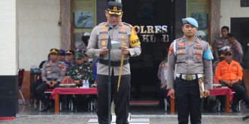 Kapolres Bulukumba Pimpin Apel Gelar Pasukan Operasi Lilin 2025, Siap Amankan Nataru