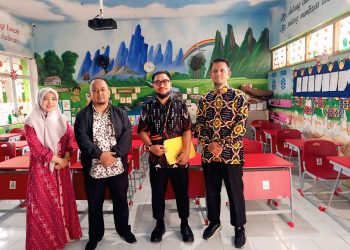 Inspektorat dan Dinas Pendidikan Makassar Kawal Bantuan Mobiler di SDN Mongisidi 2, Pastikan Tepat Sasaran dan Tingkatkan Semangat Belajar