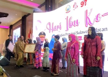 Aliyah Mustika Ilham Tegaskan Peran Perempuan pada Puncak Hari Ibu ke-97