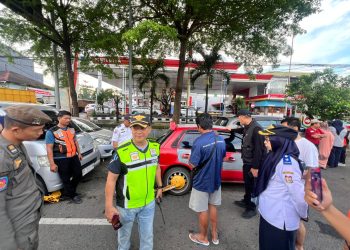 Gelar Razia Subuh, Dishub Makassar Sita Mobil Pengangkut Sayur Ilegal di Jalan Bawakaraeng