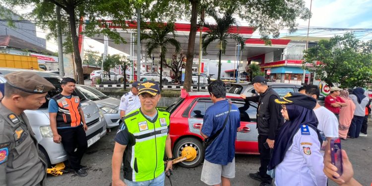Gelar Razia Subuh, Dishub Makassar Sita Mobil Pengangkut Sayur Ilegal di Jalan Bawakaraeng