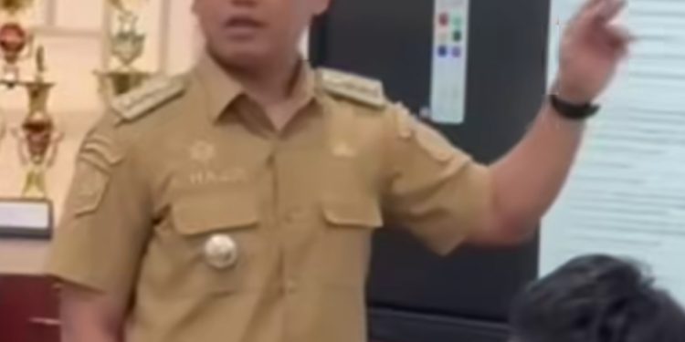 Camat Bontoala Pimpin Rakor Pemilihan RT/RW, Tekankan Pentingnya Bersinergi