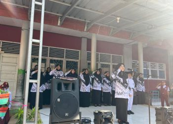 SD Inpres Unggulan Toddopuli Gelar Upacara Penuh Haru, Apresiasi Jasa Guru di Hari Guru Nasional