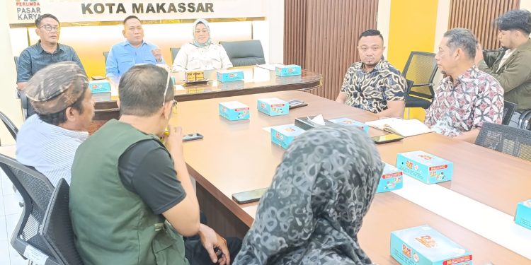 Silaturahmi Awal Tahun, Komisi B Kota Makassar Serap Aspirasi Warga di Perumda Pasar