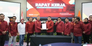Di Raker IKA FH Unhas, Munafri Tekankan Pentingnya Database dan Program Berkelanjutan