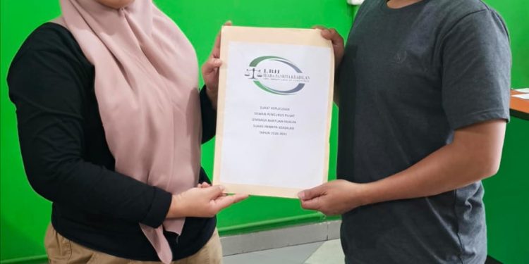 Jayadi Terima Mandat Ketua DPC LBH Suara Panrita Keadilan Kepulauan Selayar