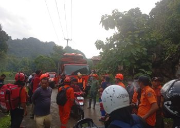 Demi Kemanusiaan, Pemkot Terjunkan 12 Personel, Ambulans, Rescue, dan Drone untuk Operasi SAR