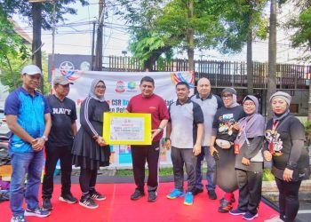 Wali Kota Makassar Hadiri Penyerahan CSR PERBANAS Sulsel untuk UMKM CFD Sudirman