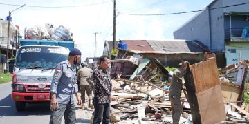 Biang Macet Saat Musim Haji, Lapak PKL di Poros Asrama Haji Akhirnya Ditertibkan