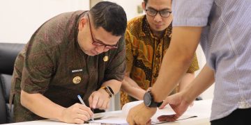 Perjanjian Kinerja 2026, Munafri Targetkan Pelayanan Publik Lebih Cepat dan Terintegrasi