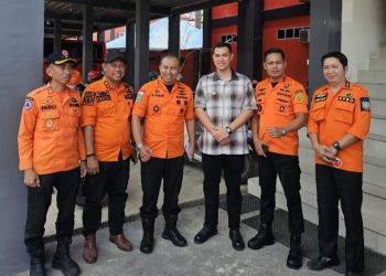 Operasi SAR Pesawat Sukses, Kepala Basarnas RI Sampaikan Apresiasi kepada Tim Gabungan di Makassar