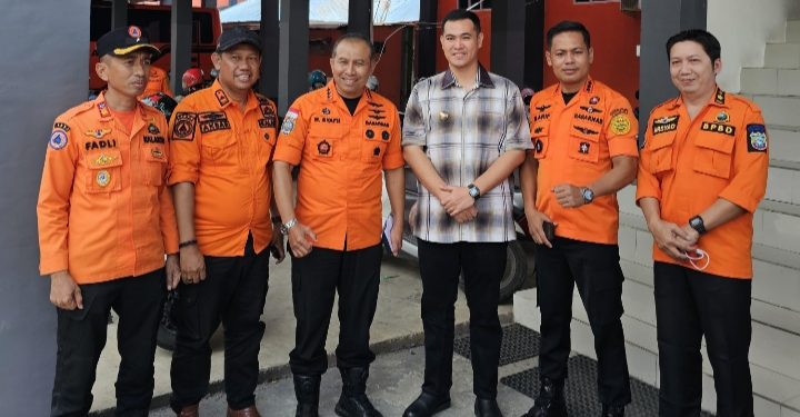 Operasi SAR Pesawat Sukses, Kepala Basarnas RI Sampaikan Apresiasi kepada Tim Gabungan di Makassar