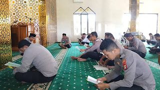 One Day One Juz, Polres Bulukumba Khatamkan Al-Qur’an Setiap Hari Selama Ramadan