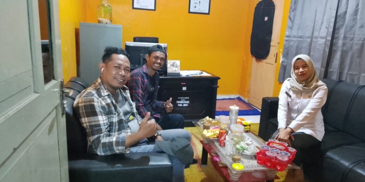 Lurah Parang Layang Gandeng Media untuk Publikasikan Program dan Tingkatkan Kesadaran Masyarakat