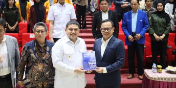 Wamendagri Apresiasi Gebrakan Munafri Ditahun Pertama Pimpin Kota Makassar