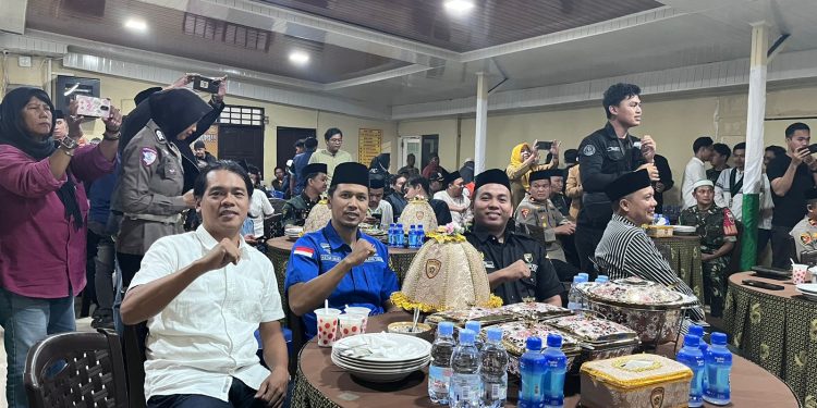 Ormas Elang Timur Hadiri Buka Puasa Bersama Polres Pelabuhan Makassar, Perkuat Sinergi Jaga Kamtibmas