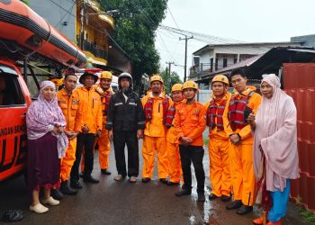 Instruksi Wali Kota Bergerak Cepat, BPBD Makassar All Out Tangani Banjir dan Evakuasi Warga