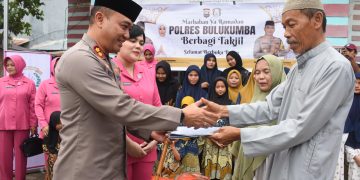 Kapolres Bulukumba Pimpin Kegiatan Bakti Sosial di Panti Asuhan YPK Babussalam