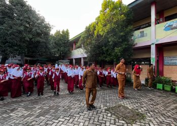 “Tahun Baru, Hari Baru, Semangat Baru” Warnai Pagi Ceria di SDI Unggulan Toddopuli dan SDI Toddopuli I