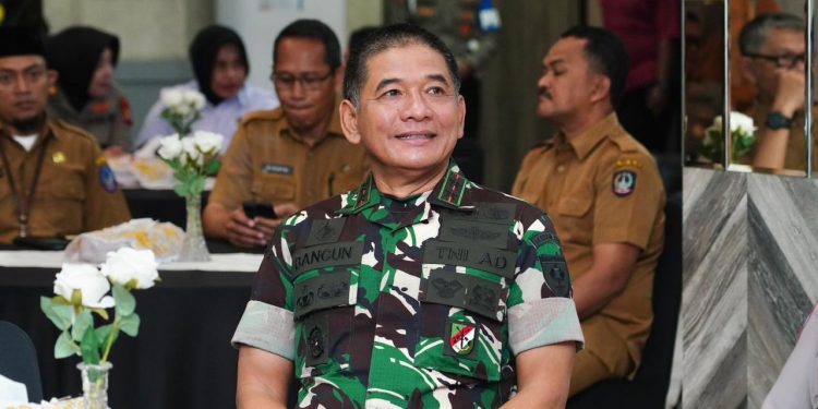 Pangdam XIV/Hasanuddin Hadiri Rakor Linsek Operasi Ketupat, Pastikan Sinergi Amankan Lebaran